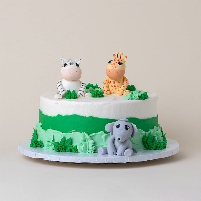 Cake with animals on it